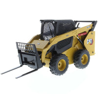 Diecast Masters  1/16 Scale Cat 272D2 Skid Steer Loader